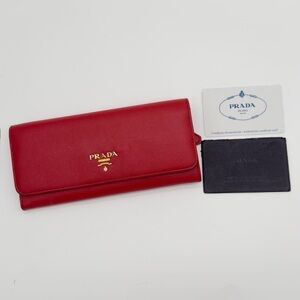 Saffiano Metal Leather Continental Wallet